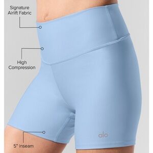 ALO Yoga Airlift Energy Short 5”